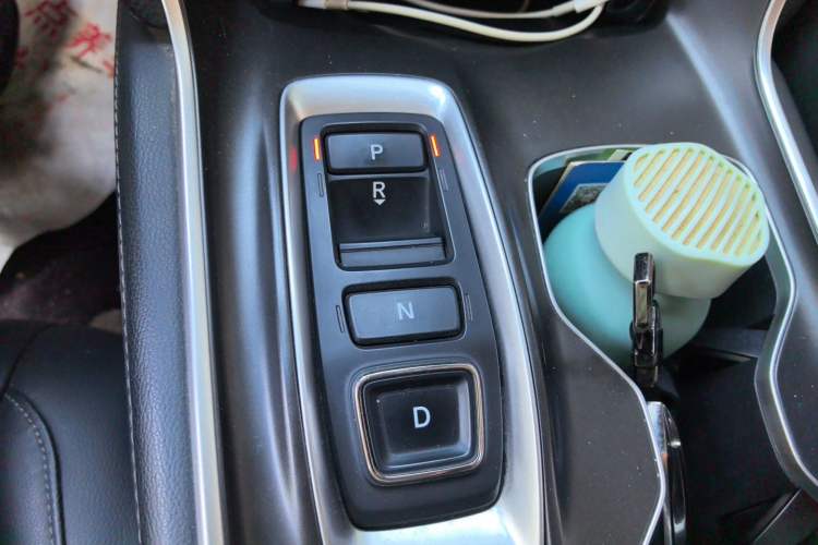 Used Honda Accord 2018 Rui·Hybrid 2.0L Rui Zhi Edition China VI Gear Lever