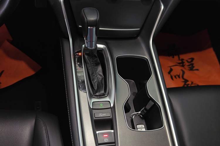 Used Honda Accord 2018 260TURBO Elite Edition China VI Gear Lever