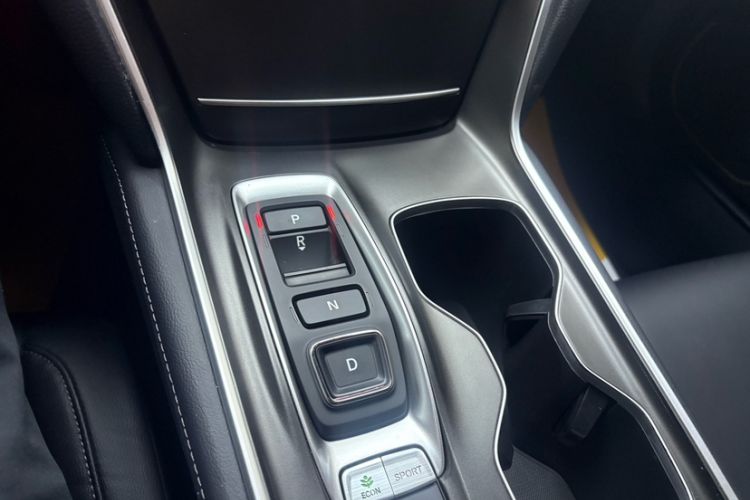 Used Honda Accord 2018 Rui·Hybrid 2.0L Rui Zhi Edition China VI Gear Lever