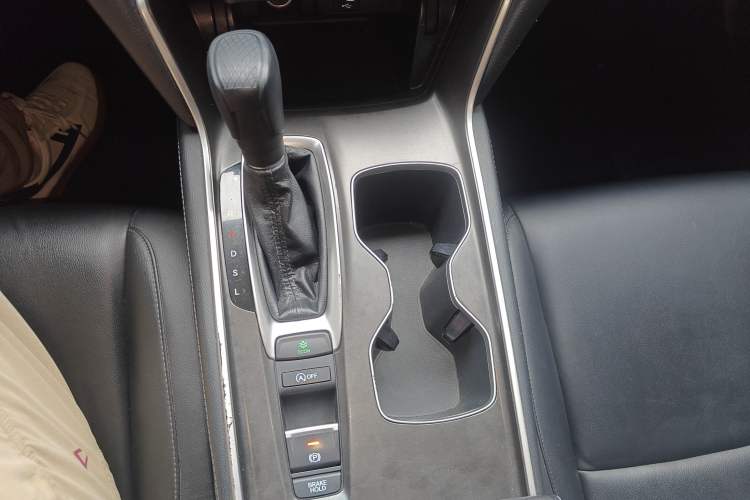 Used Honda Accord 2018 260TURBO Elite Edition China VI Gear Lever