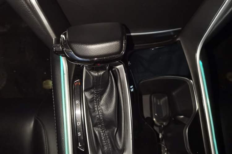 Used Honda Accord 2018 260TURBO Elite Edition China VI Gear Lever