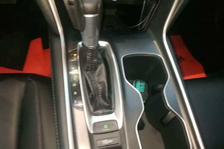 Used Honda Accord 2018 260TURBO Elite Edition China VI Gear Lever