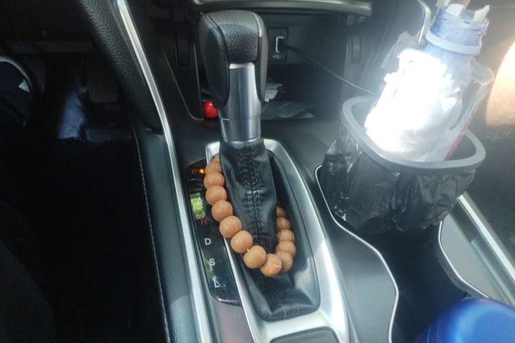 Used Honda Accord 2018 260TURBO Elite Edition China VI Gear Lever