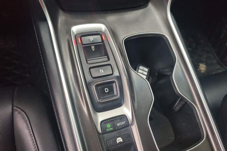 Used Honda Accord 2018 Rui Hybrid 2.0L Rui Ling Edition China VI Gear Lever