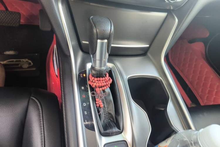 Used Honda Accord 2018 260TURBO Luxury Edition China V Emission Standard Gear Lever