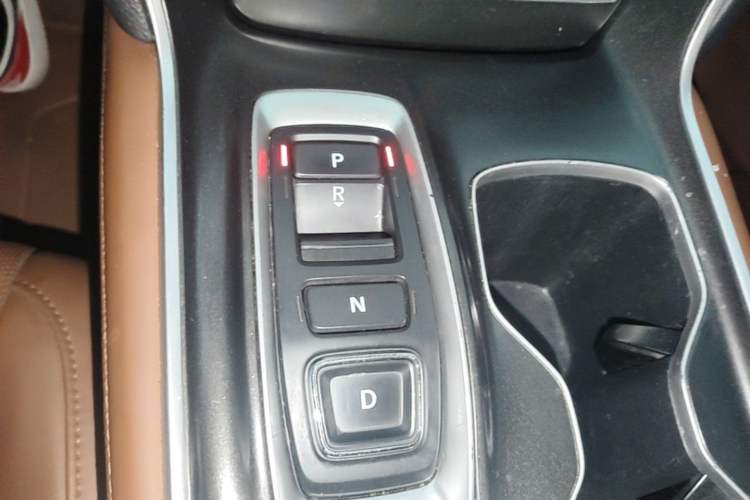 Used Honda Accord 2018 Rui·Hybrid 2.0L Rui Ku Edition China VI Gear Lever
