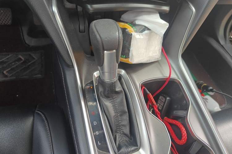 Used Honda Accord 2018 260TURBO Prestige Edition China VI Gear Lever