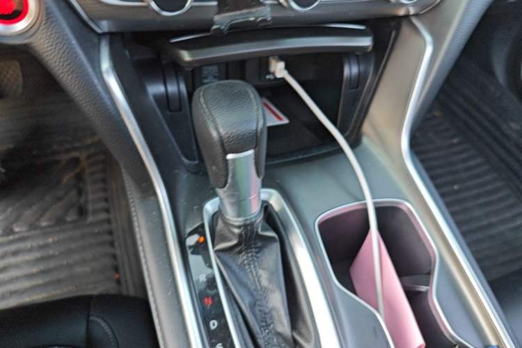 Used Honda Accord 2018 260TURBO Elite Edition China VI Gear Lever