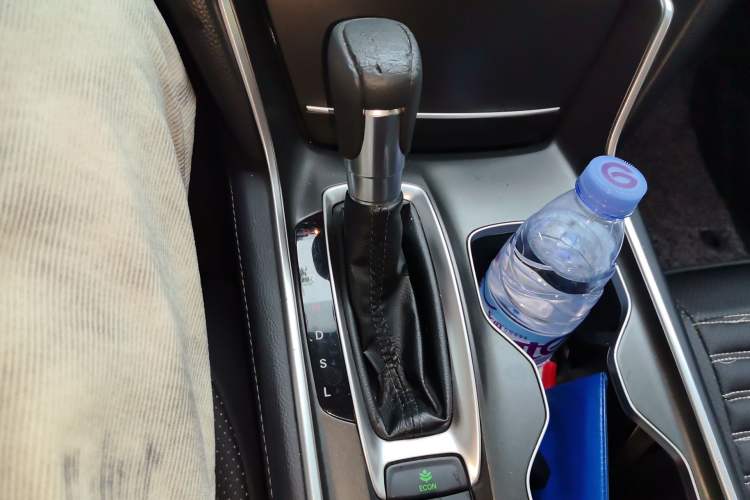Used Honda Accord 2018 260TURBO Elite Edition China VI Gear Lever