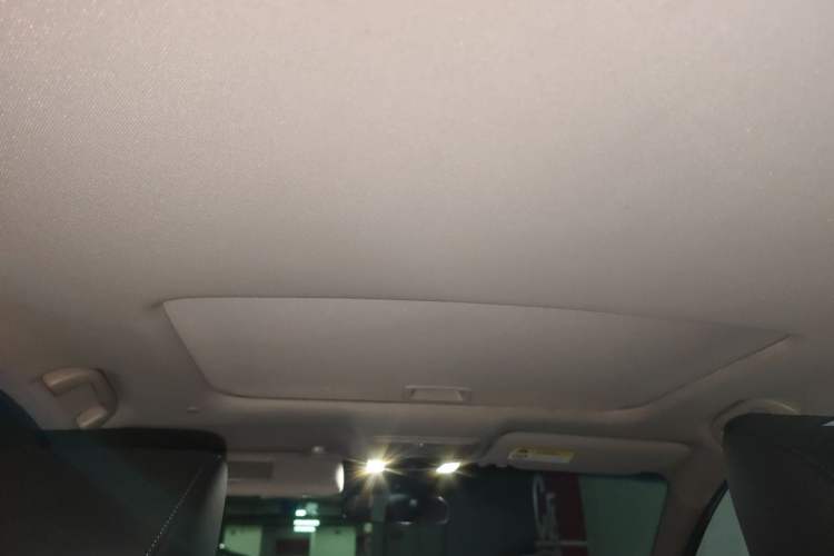 Used Honda Accord 2018 260TURBO Elite Edition China VI Headliner