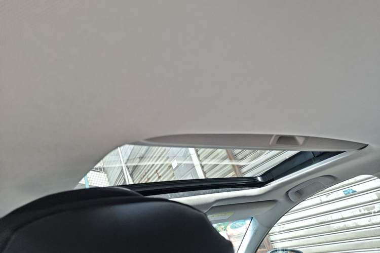 Used Honda Accord 2018 260TURBO Elite Edition China VI Headliner