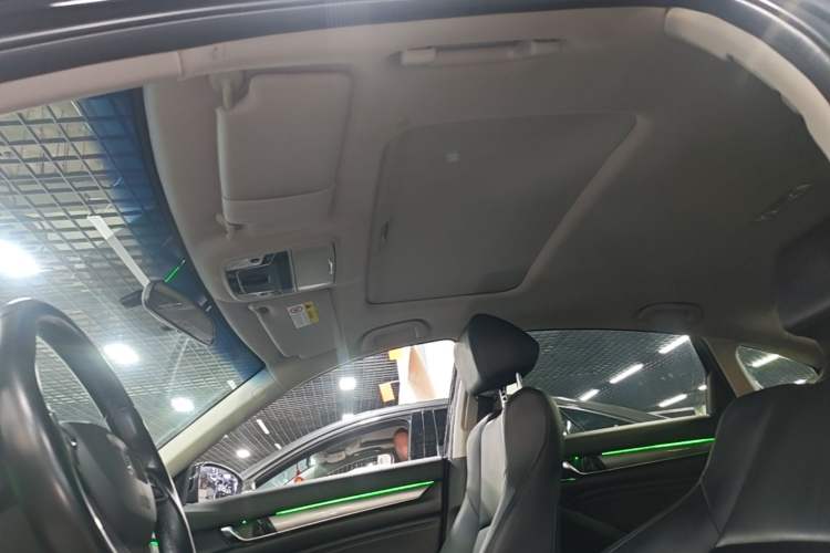 Used Honda Accord 2018 260TURBO Elite Edition China VI Headliner