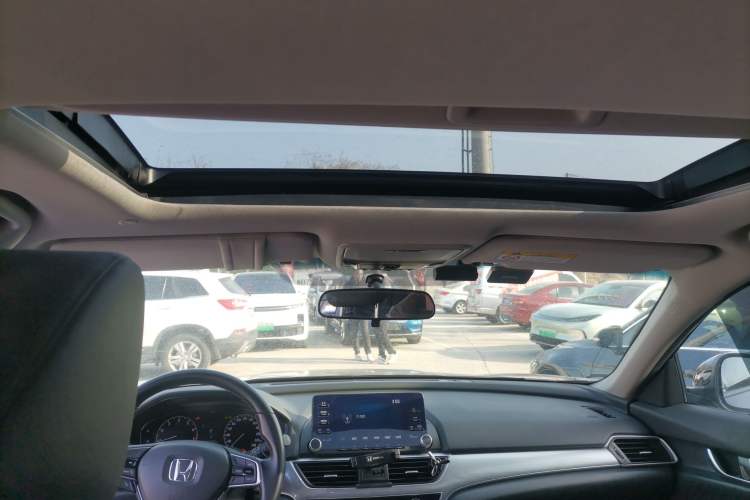 Used Honda Accord 2018 260TURBO Elite Edition China VI Headliner