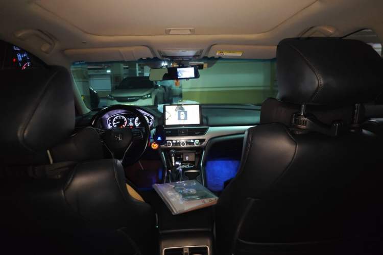 Used Honda Accord 2018 260TURBO Elite Edition China VI Headliner