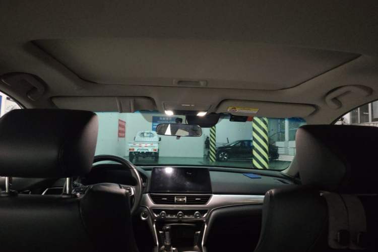 Used Honda Accord 2018 260TURBO Luxury Edition China V Emission Standard Headliner
