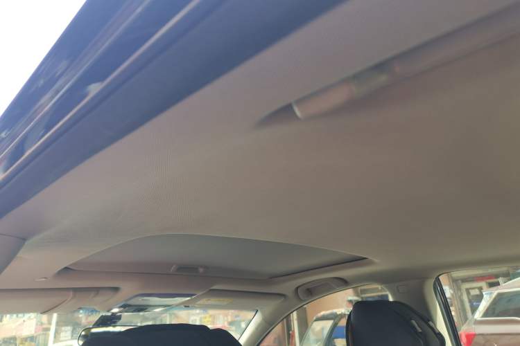 Used Honda Accord 2018 260TURBO Elite Edition China VI Headliner