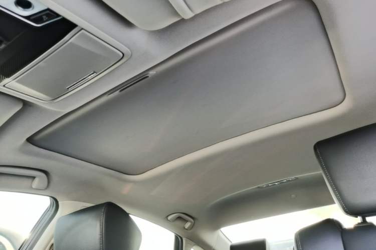 Used Honda Accord 2018 230TURBO Comfort Edition China VI Emission Standard Headliner