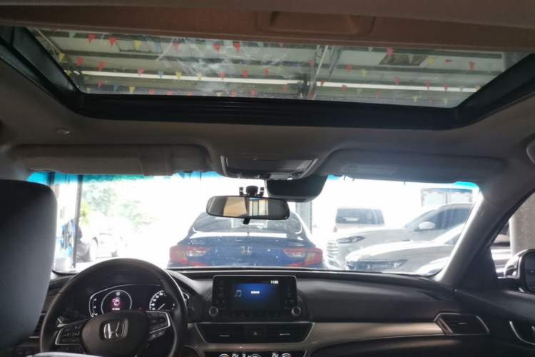 Used Honda Accord 2018 260TURBO Luxury Edition China VI Headliner