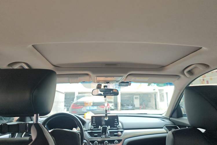 Used Honda Accord 2018 260TURBO Elite Edition China VI Headliner