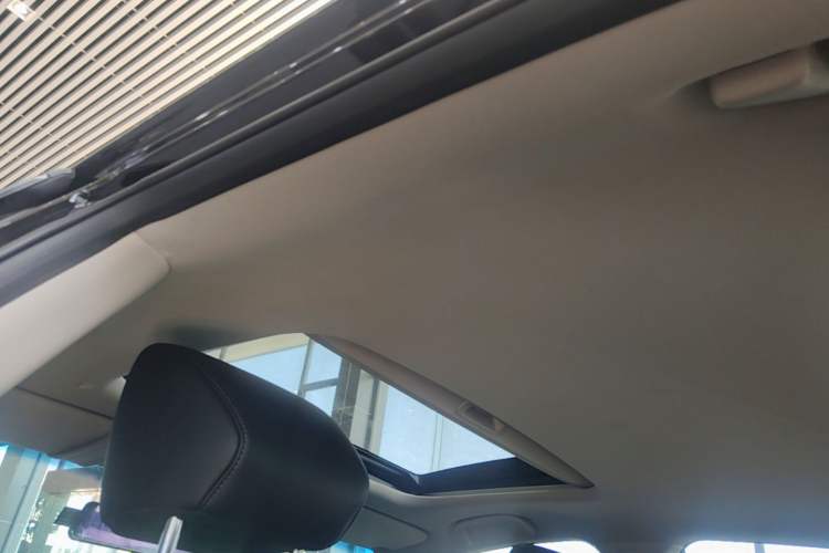 Used Honda Accord 2018 260TURBO Elite Edition China VI Headliner