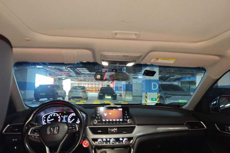 Used Honda Accord 2018 260TURBO Elite Edition China VI Headliner