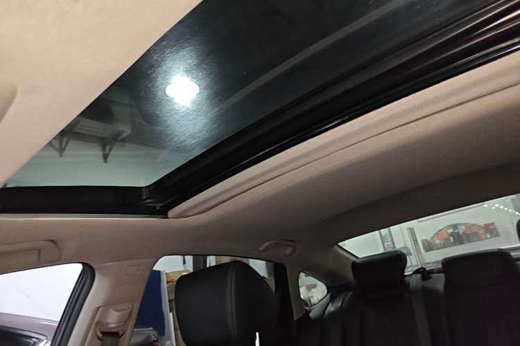 Used Honda Accord 2018 260TURBO Elite Edition China VI Headliner