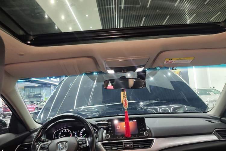 Used Honda Accord 2018 260TURBO Elite Edition China VI Headliner