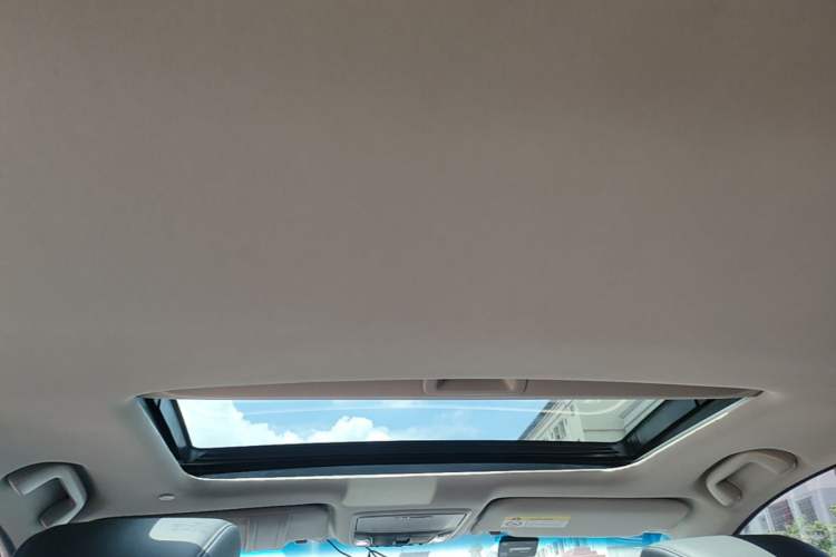 Used Honda Accord 2018 260TURBO Elite Edition China VI Headliner