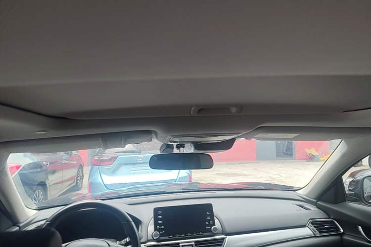 Used Honda Accord 2018 260TURBO Luxury Edition China VI Headliner