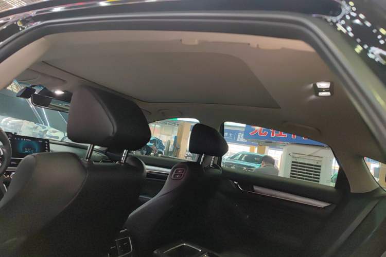 Used Honda Accord 2018 Rui·Hybrid 2.0L Rui Zhi Edition China VI Headliner