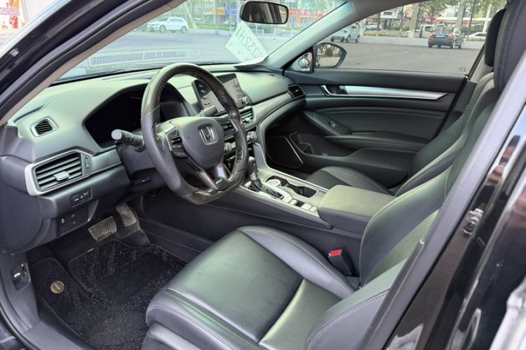 Used Honda Accord 2018 260TURBO Elite Edition China VI Interior 1