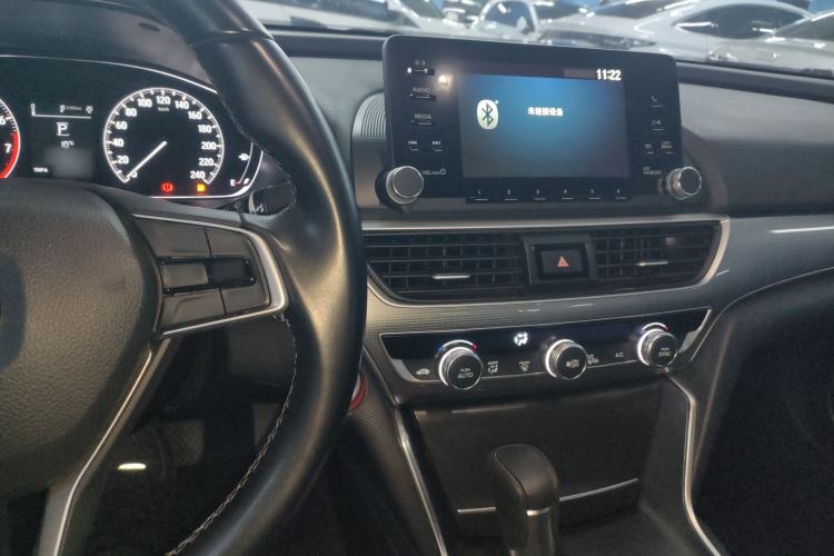 Used Honda Accord 2018 260TURBO Elite Edition China VI Interior 2