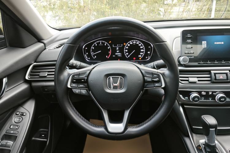 Used Honda Accord 2018 260TURBO Elite Edition China VI Interior 2