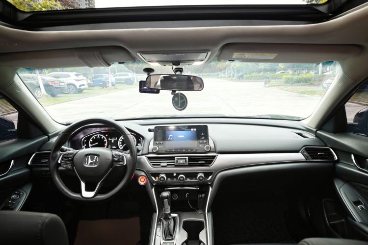 Used Honda Accord 2018 260TURBO Elite Edition China V Interior 2