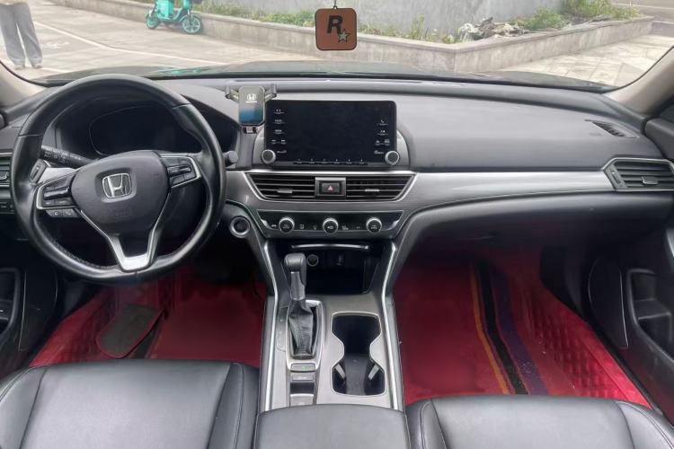 Used Honda Accord 2018 260TURBO Elite Edition China VI Interior 2