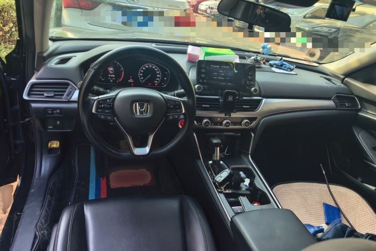 Used Honda Accord 2018 260TURBO Luxury Edition China VI Interior 2