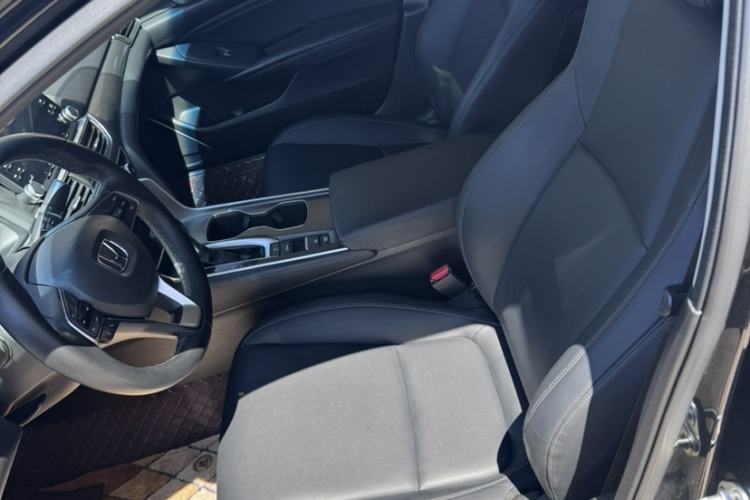 Used Honda Accord 2018 260TURBO Elite Edition China V Interior 3
