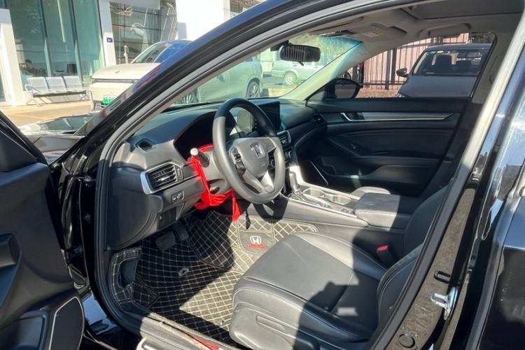 Used Honda Accord 2018 230TURBO Comfort Version National V Interior 3