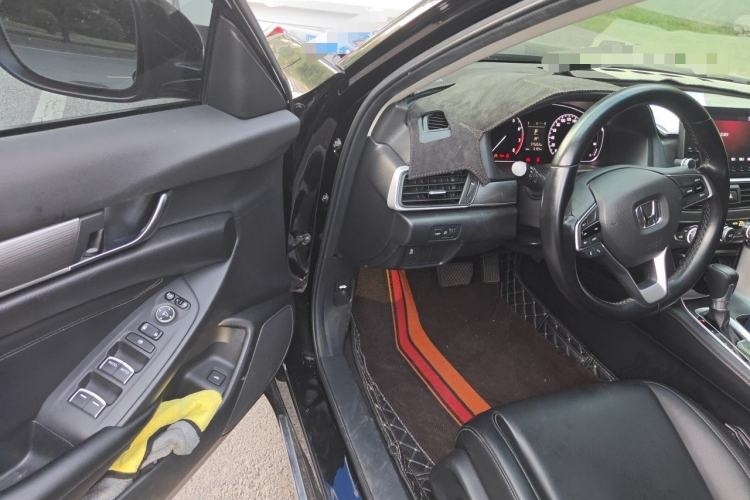 Used Honda Accord 2018 260TURBO Elite Edition China VI Interior 3