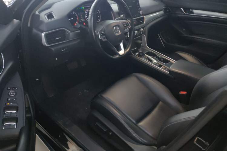 Used Honda Accord 2018 260TURBO Elite Edition China VI Interior 3