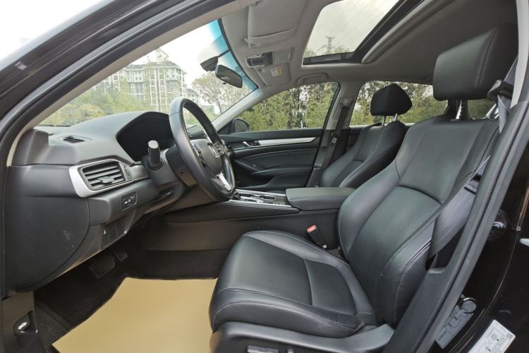 Used Honda Accord 2018 260TURBO Elite Edition China VI Interior 3