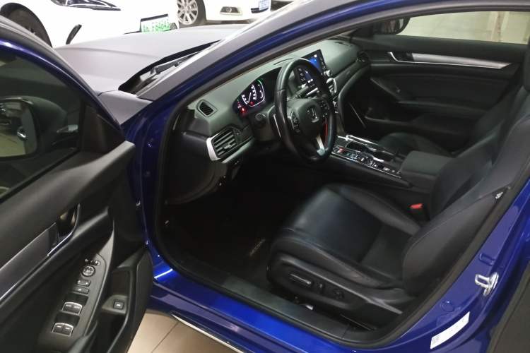 Used Honda Accord 2018 Rui Hybrid 2.0L Rui Ling Edition China VI Interior 3