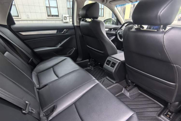 Used Honda Accord 2018 260TURBO Elite Edition China VI Interior 3