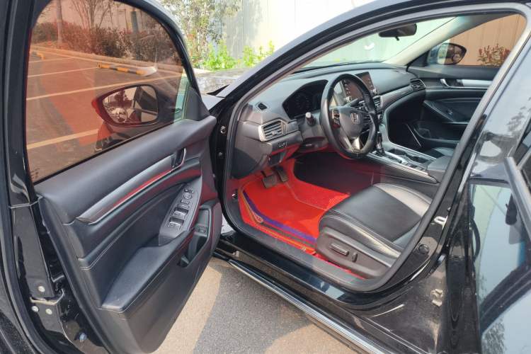 Used Honda Accord 2018 260TURBO Elite Edition China V Interior 3