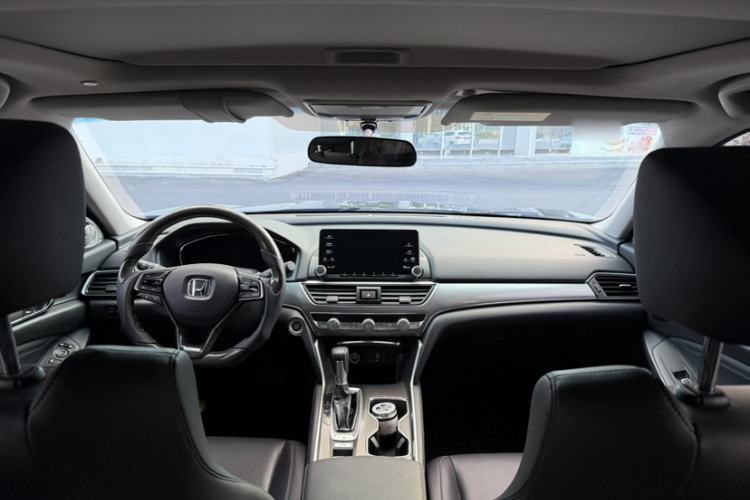 Used Honda Accord 2018 260TURBO Elite Edition China VI Interior 3
