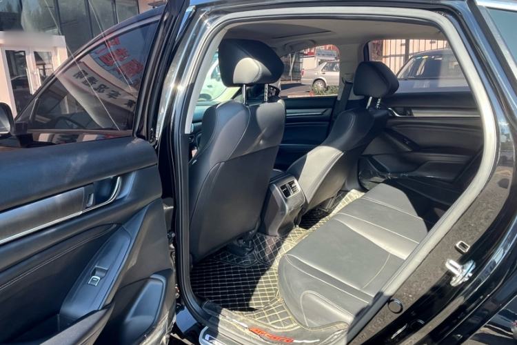 Used Honda Accord 2018 230TURBO Comfort Version National V Interior 4