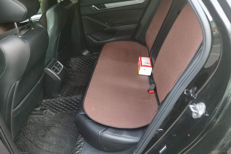 Used Honda Accord 2018 260TURBO Elite Edition China VI Interior 4