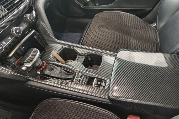 Used Honda Accord 2018 260TURBO Elite Edition China V Interior 4