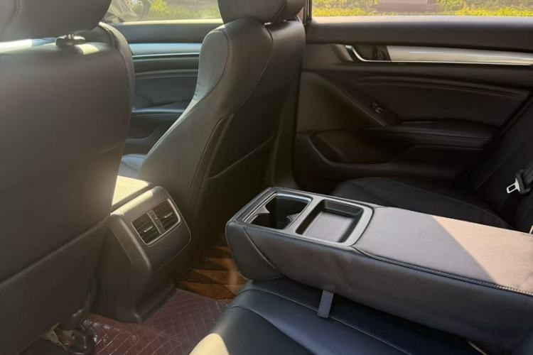 Used Honda Accord 2018 260TURBO Elite Edition China V Interior 5