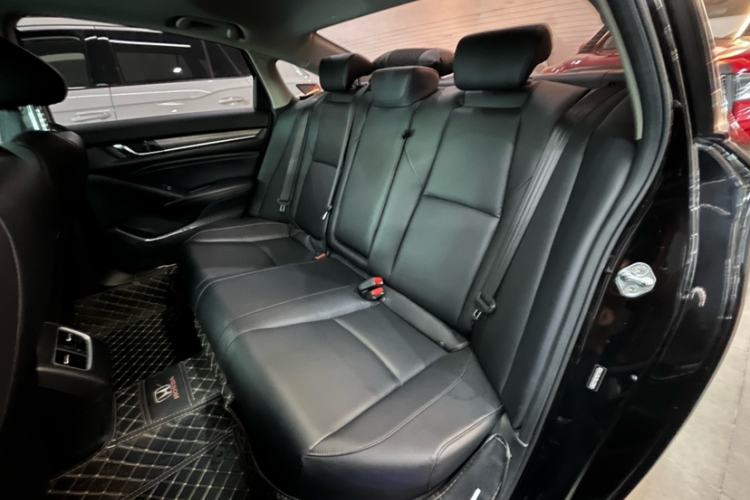 Used Honda Accord 2018 230TURBO Comfort Version National V Interior 5